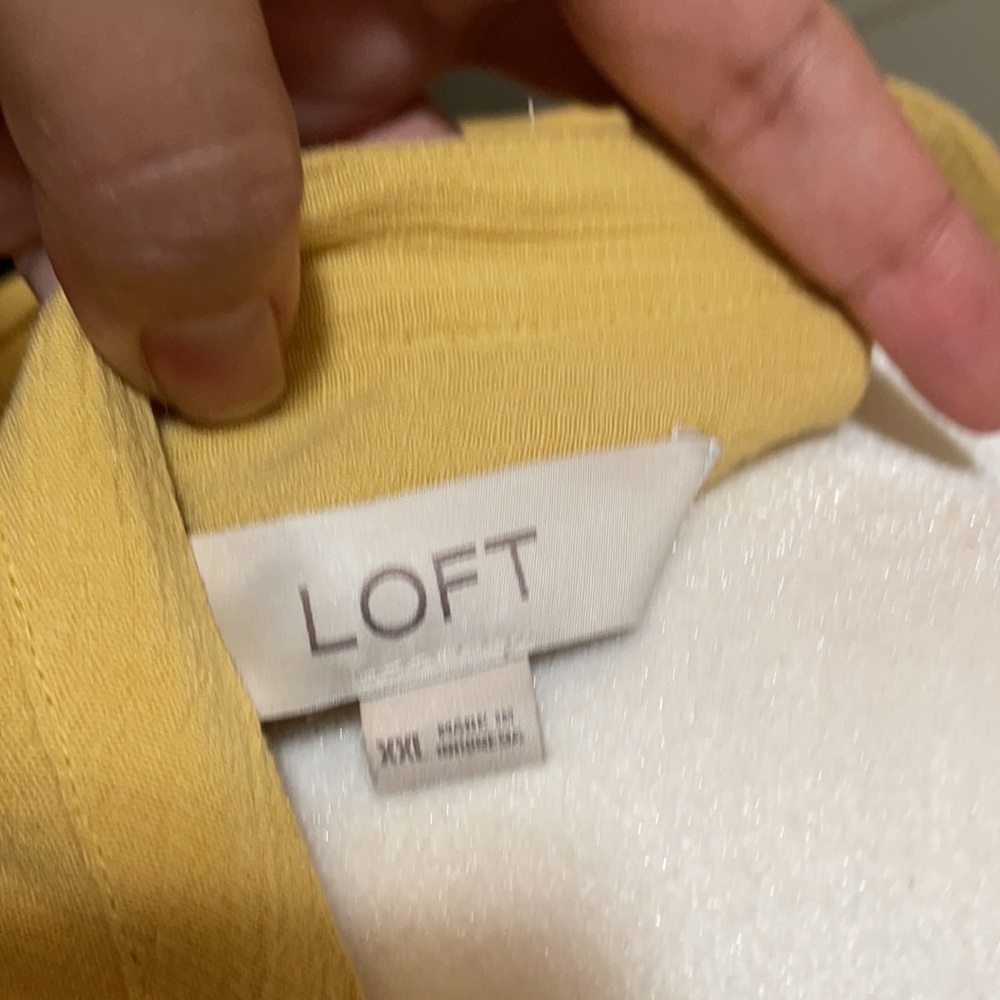 Yellow button down blouse - Picture 5 of 7